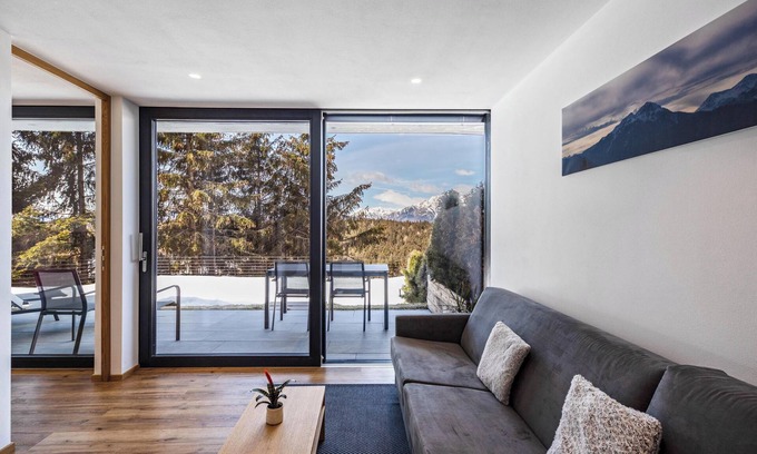 Avelengo Apartment | Apartment 'Laugen Residenze Moritz' Close to Merano with Mountain View and Garden