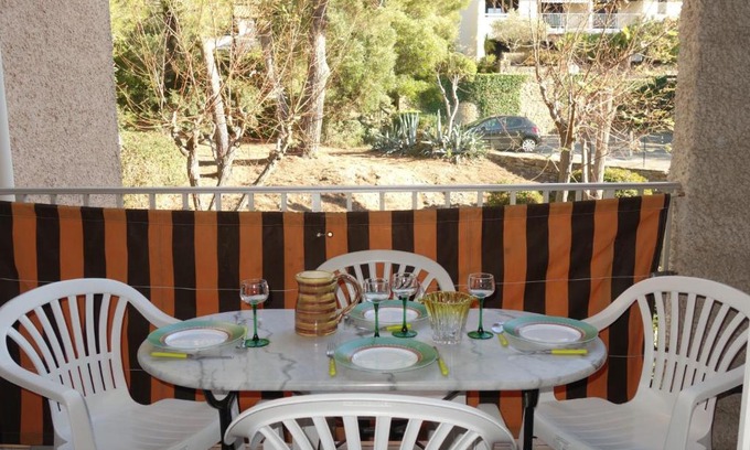 La Madrague Apartment | Apartment Les Aigues Marines-19 by Interhome