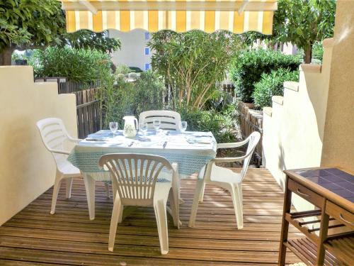 Saint-Pierre-la-Mer Apartment | Apartment Les Terrasses de la Méditerranée-1 by Interhome