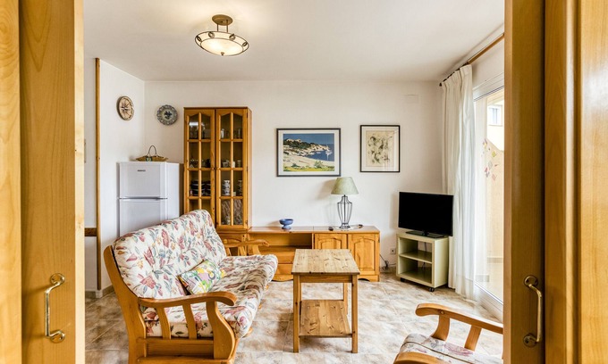 L'Escala Apartment | Apartment 'Montgo' with Mountain View, Shared Pool and Balcony