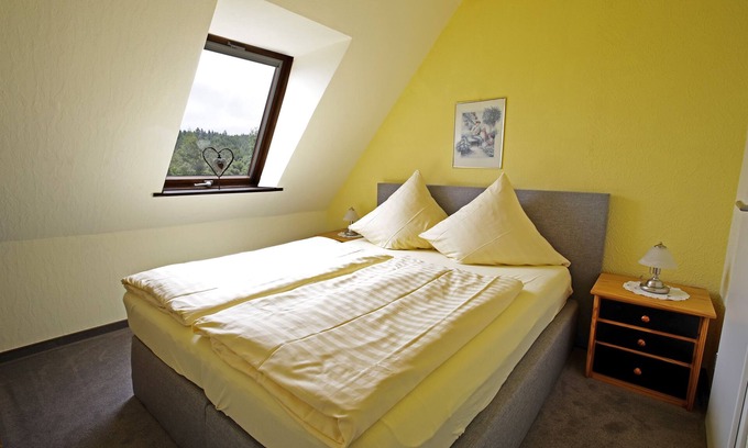 Wasserfall Apartment | Apartment Murmeltier, 38sqm with shower/WC, max. 3 persons