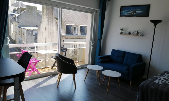 Douarnenez Apartment | Apartment near sea and beaches