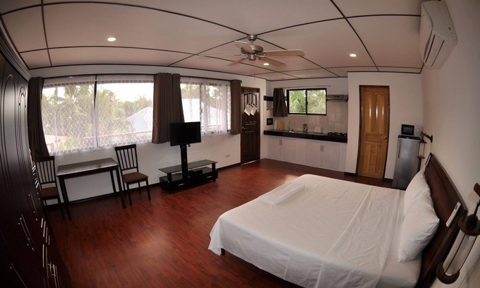 Basdiot Apartment | Apartment Parrot Resort - Moalboal