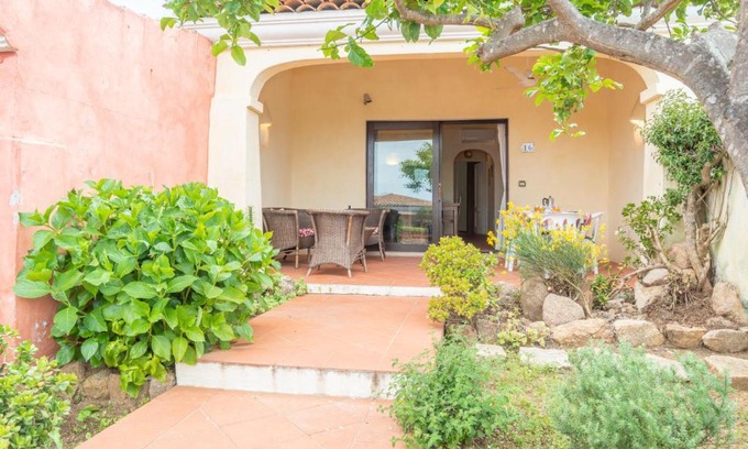 La Conia Apartment | Apartment Pino by Interhome