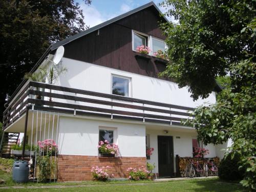 Vrchlabi Apartment | Apartment Red Tree