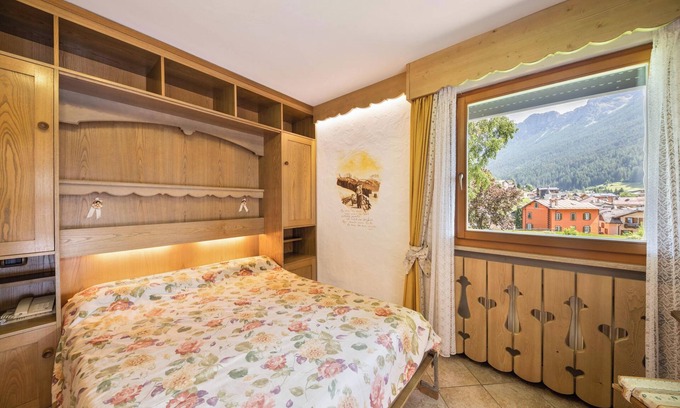 Moena Apartment | Apartment "Residence Lastè Catinaccio" with Mountain View, Wi-Fi, Garden & Balcony