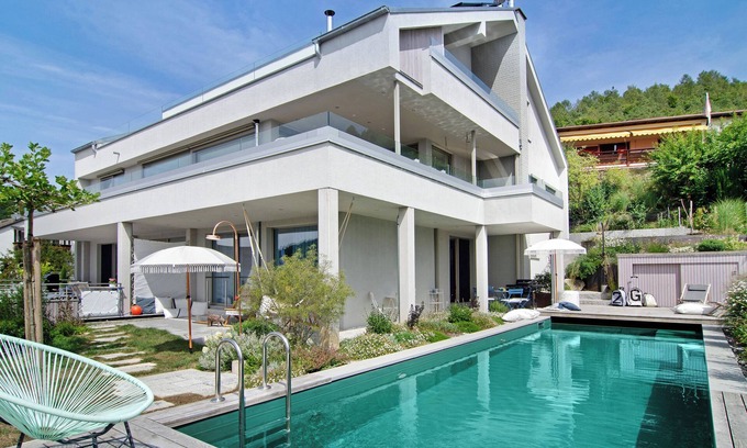 Ludwigshafen Apartment | Apartment "SeeArt-Apartment No 86" with Lake View, Pool & Wi-Fi