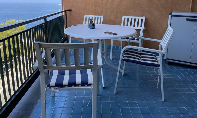 Torre del Mare Apartment | Apartment Torre del Mare Bergeggi