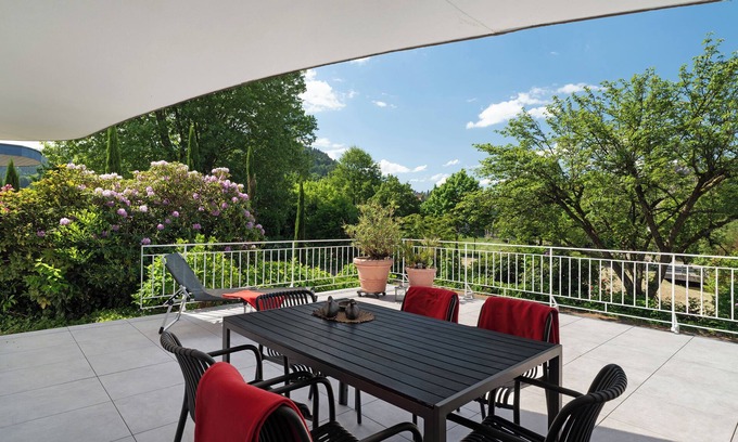 Kappelrodeck Apartment | Apartment 'Weinberglounge' with Private Terrace, Balcony and Wi-Fi
