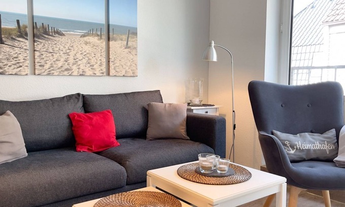 Sahlenburg Apartment | Apartment with cozy furnishings, 5 min. to the beach - Nige Ooge