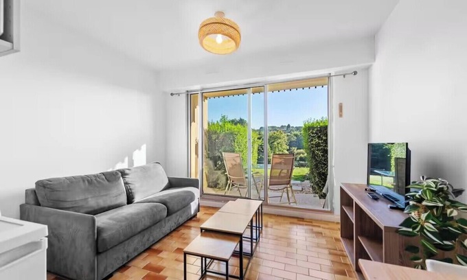 Clair Valon Apartment | Apartment with view on the golf of Houlgate