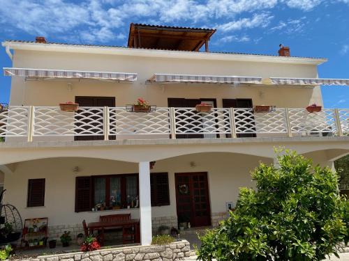 Lun Apartment | Apartments by the sea Lun, Pag - 11781