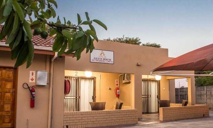 Maun House | APICAL GUESTHOUSE