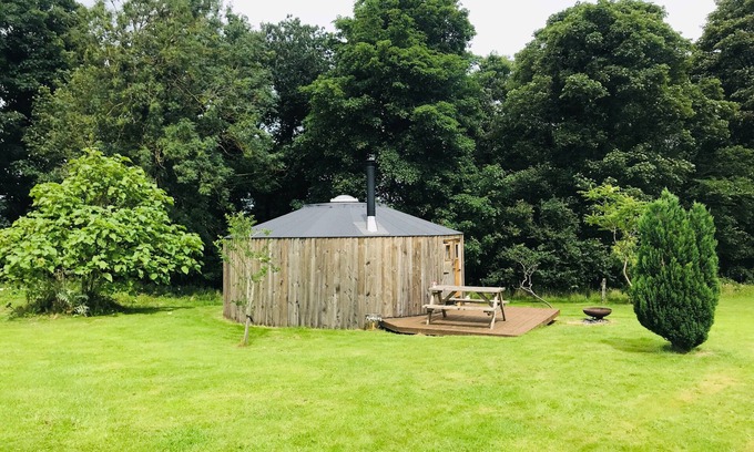 Guisborough Cabin | Apothecary yurt, a herbal retreat in field and woodland surroundings