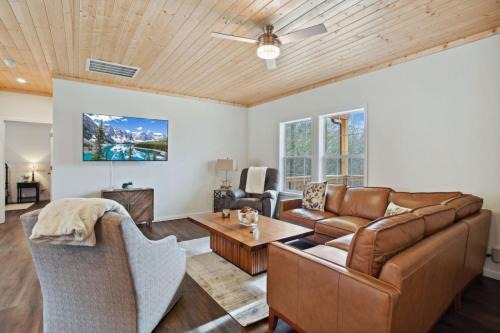 Vilas House | Appalachian Ayre