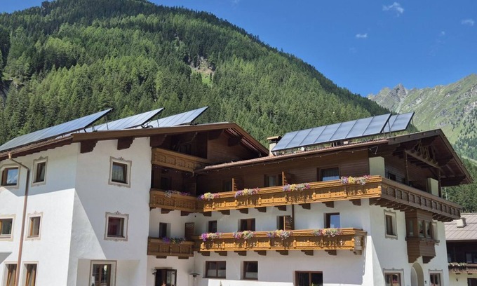 Sankt Leonhard im Pitztal Apartment | Appartement Adlerhorst - Hotel Pension Haid