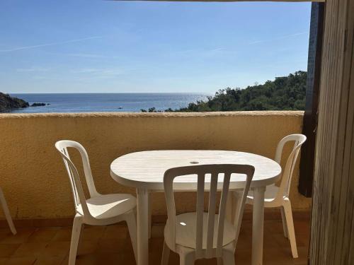 Cerbere Apartment | Appart 2 pièces - cabine 4 couchages CERBERE BN200-951