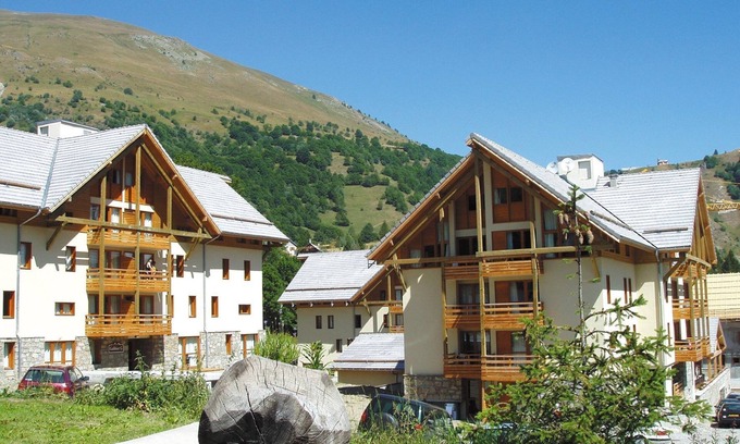 Valloire Condo | Appart au Pied des Pistes | Accès Piscines + Sauna