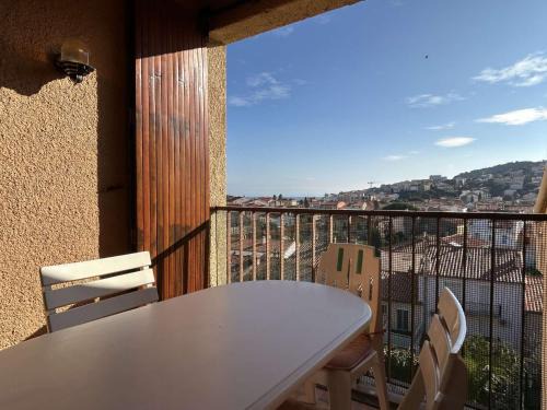 Banyuls-sur-Mer Apartment | Appart Studio cabine mezzanine 5 couchages BANYULS SUR MER BN060-002