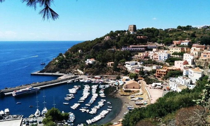 Ustica Apartment | Appartamento al centro di Ustica