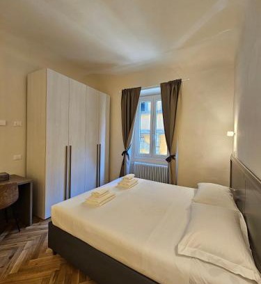 Sant' Ambrogio Apartment | Appartamento centrale ed elegante nel centro