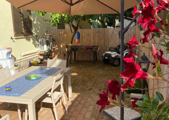 Minturno Apartment | Appartamento con ingresso indipendente e giardino