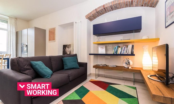 Crocetta Apartment | Appartamento nel cuore di Crocetta by Wonderful Italy