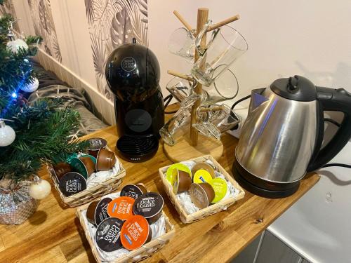 Sainte-Genevieve-des-Bois Apartment | Appartement F1 IDF ,4 pers