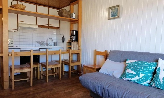 Cognet Apartment | Appartement 2 pièces 6 pers avec balcon, parking et animaux acceptés - L'Alpe d'Huez - FR-1-405-10