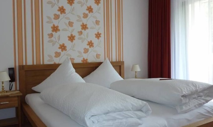 Bad Alexandersbad Apartment | Appartement 40qm in der 1. Etage mit Balkon