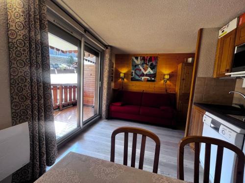 La Clusaz Apartment | Appartement Centre Village ★, Parking, WIFI, Pied des Pistes, Confort 4 pers - FR-1-437-14