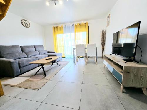 Morangis Apartment | Appartement cosy proche Paris Orly - Climatisé