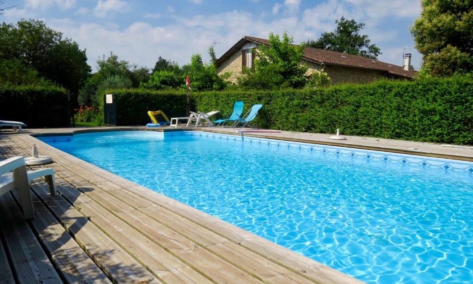 Blaignac Apartment | Appartement familial à Blaignac avec Piscine 100m² 8 personnes