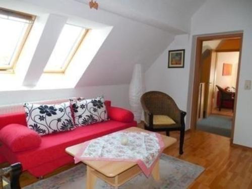 Buchenhain Apartment | Appartement in Buchenhain mit Großem Garten
