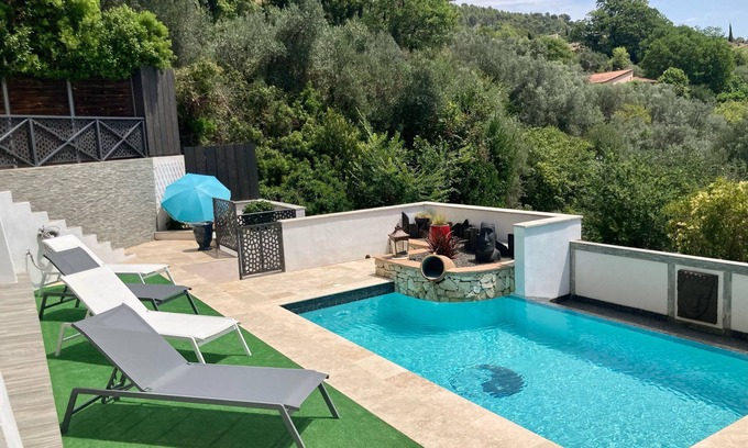 Draguignan Cabin | Appartement rez de Villa Dans Quartier Calme a Cinq Minutes du Centre