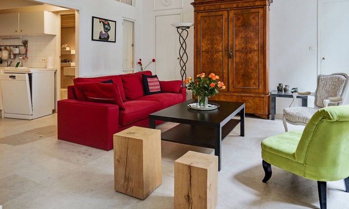 Ecusson Apartment | Appartement Teissiers - atypique - Welkeys