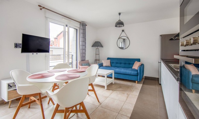 Clichy Apartment | Appartement Veil - Welkeys