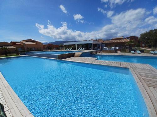 Lecci Apartment | Apt 91, T2 à LECCI avec piscines, proche plage
