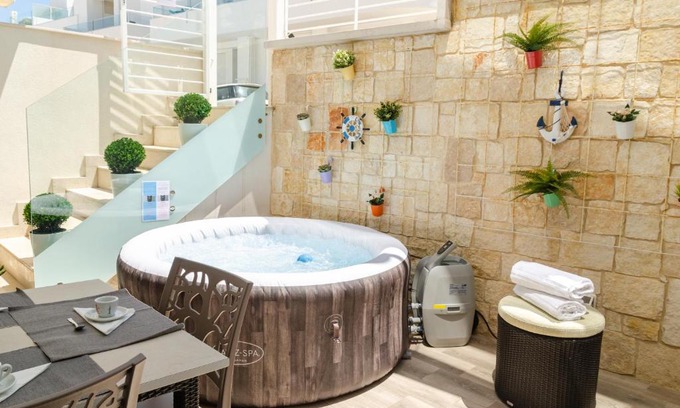 Polignano a Mare House | [ApuliaLux] Little Jem w Jacuzzi / 180 steps from Sea