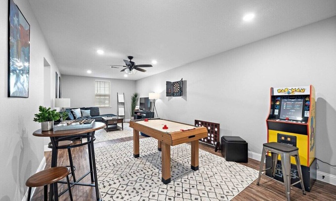 Pasadena House | Arcade Covered Patio Sleep 10 3 Bedroom 2 Bath Game Room