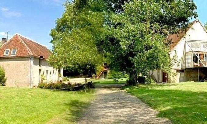 Saint-Georges-sur-Baulche House | Architect house in the countryside, 1h50 h from Paris, ideal for relaxation