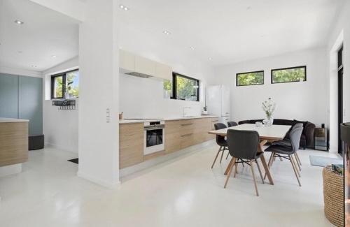 Jørgensø House | Architect-Designed Beach House In Jørgensø