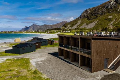 Flakstad Apartment | Arctic Apartments - Ramberg Beach