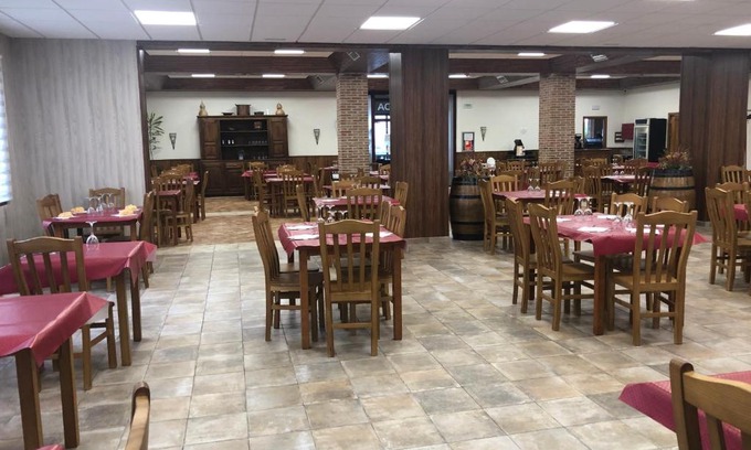Peraleda de la Mata Hotel | Area de Servicio los Cerrillos, H-CC-651