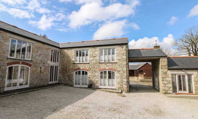 Penryn Cottage | ARGAL, pet friendly, character holiday cottage in Constantine