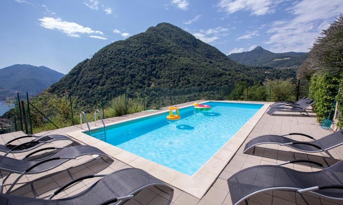 Dizzasco Apartment | Argegno Belvedere apt. 1