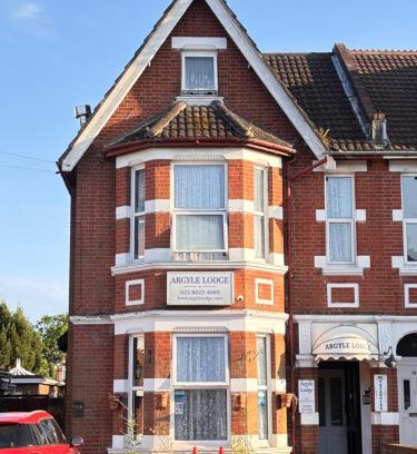 Southampton Cabin | Argyle Lodge Self Catering Guest House