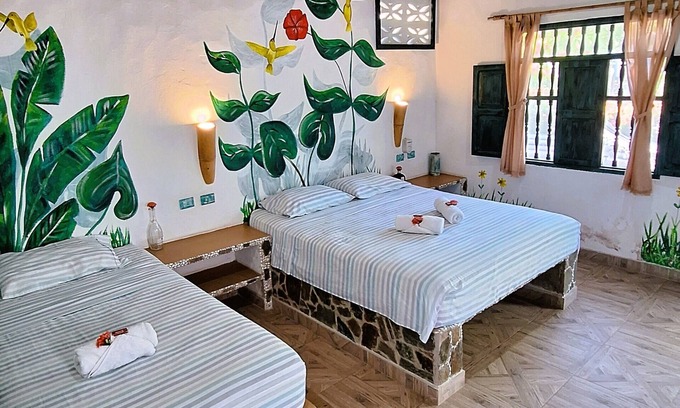 Puebloviejo Cabin | Arhuaco Cabin at Chévere Beach: Comfort and Nature in Front of the Caribbean Sea