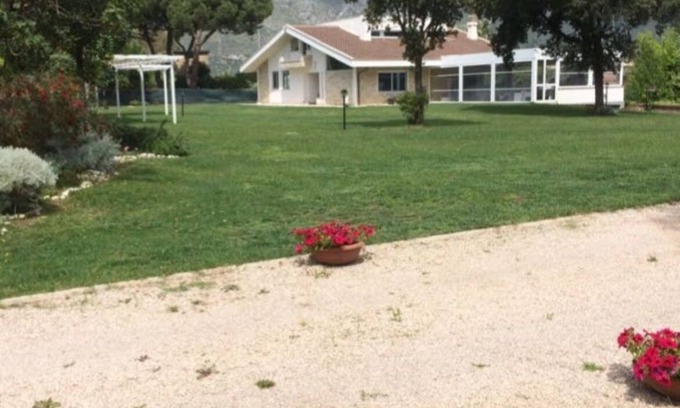 Latina Lido Resort | Artemide Resort, villa al mare con vasca idromassaggio