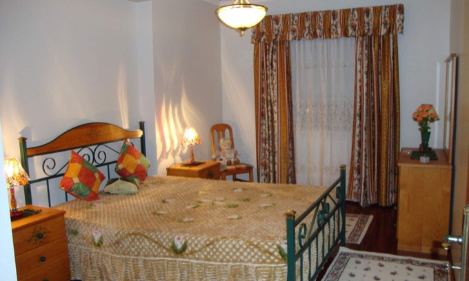 Lousa Apartment | Artur apartment with balcony